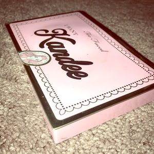Too Faced I want Kandee palette